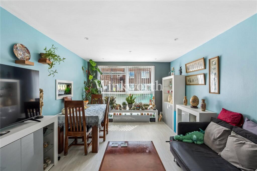 Apartment in London - View 2