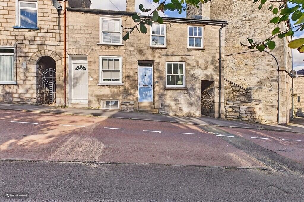 Main image of property: 26 Caroline Street, Kendal, LA9 4SH