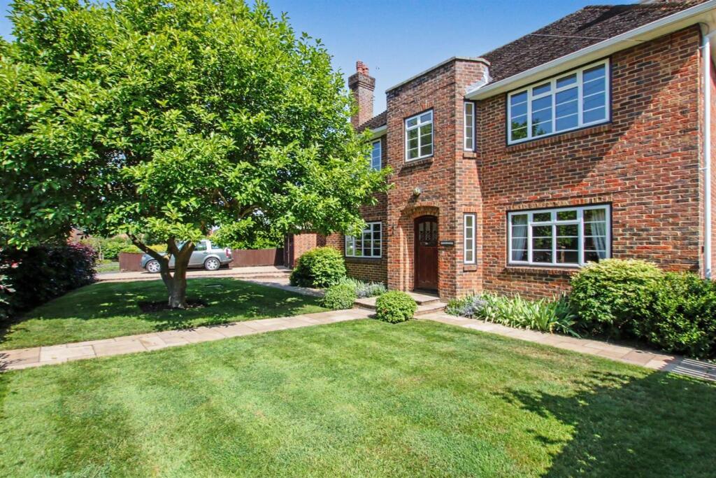 Main image of property: WEST FARM AVENUE, ASHTEAD, KT21