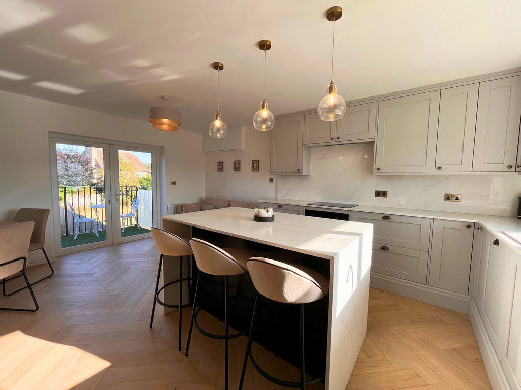 House in Swindon - View 2