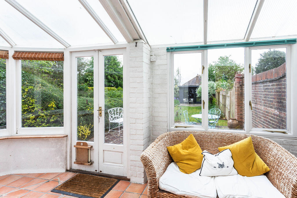 Hassocks Road, Hurstpierpoint photo 4
