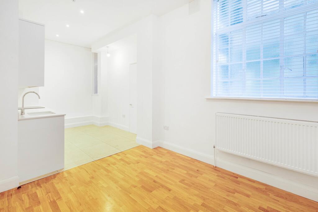 Apartment in London - View 4