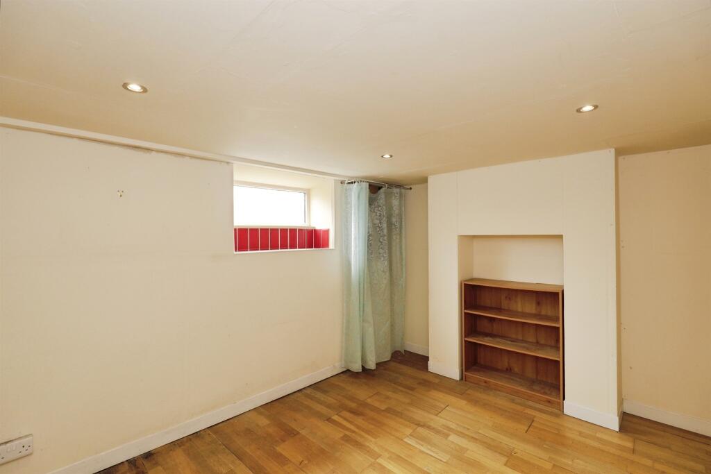 House in Harrogate - View 3