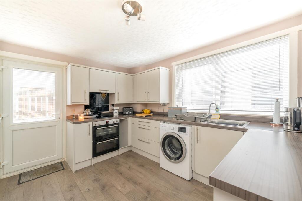 2 Callercove Way, Eyemouth photo 4