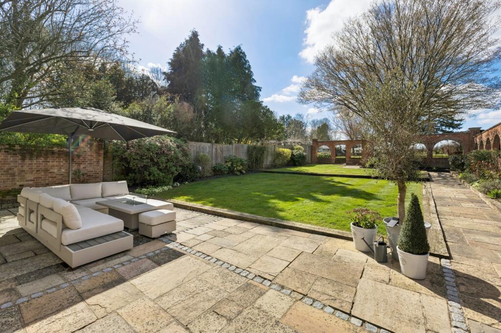Property photo 11