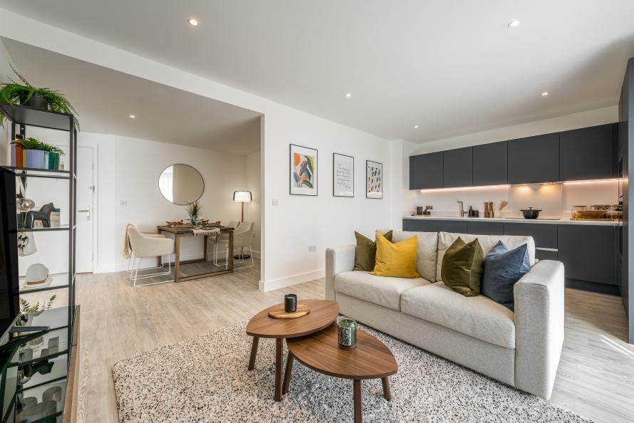 Main image of property: Lampton Road, Hounslow, TW3