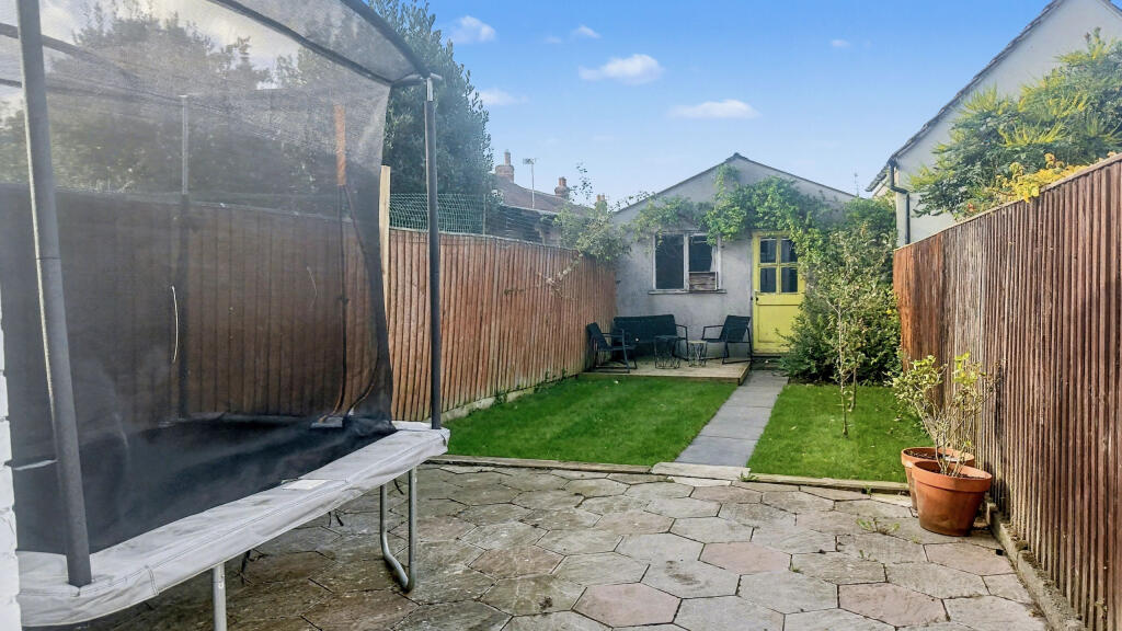 Additional image 7 of Norbins Road, Glastonbury, Somerset