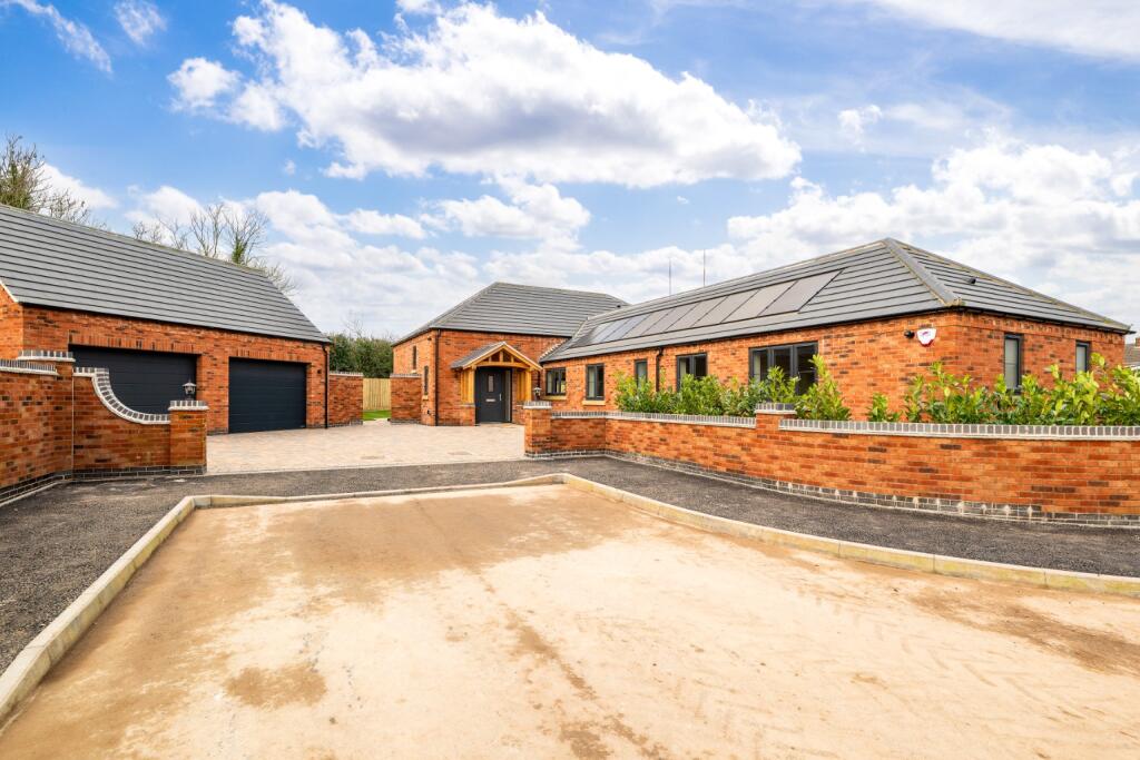 Main image of property: Plot 14 Sunflower Close, North Leverton, Retford, Nottinghamshire, DN22 0GL