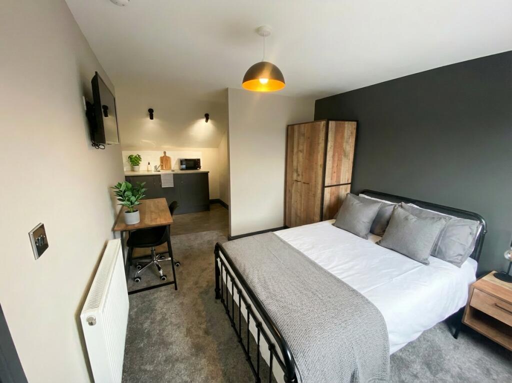 Main image of property: Room 6, 49 Fairfax Road