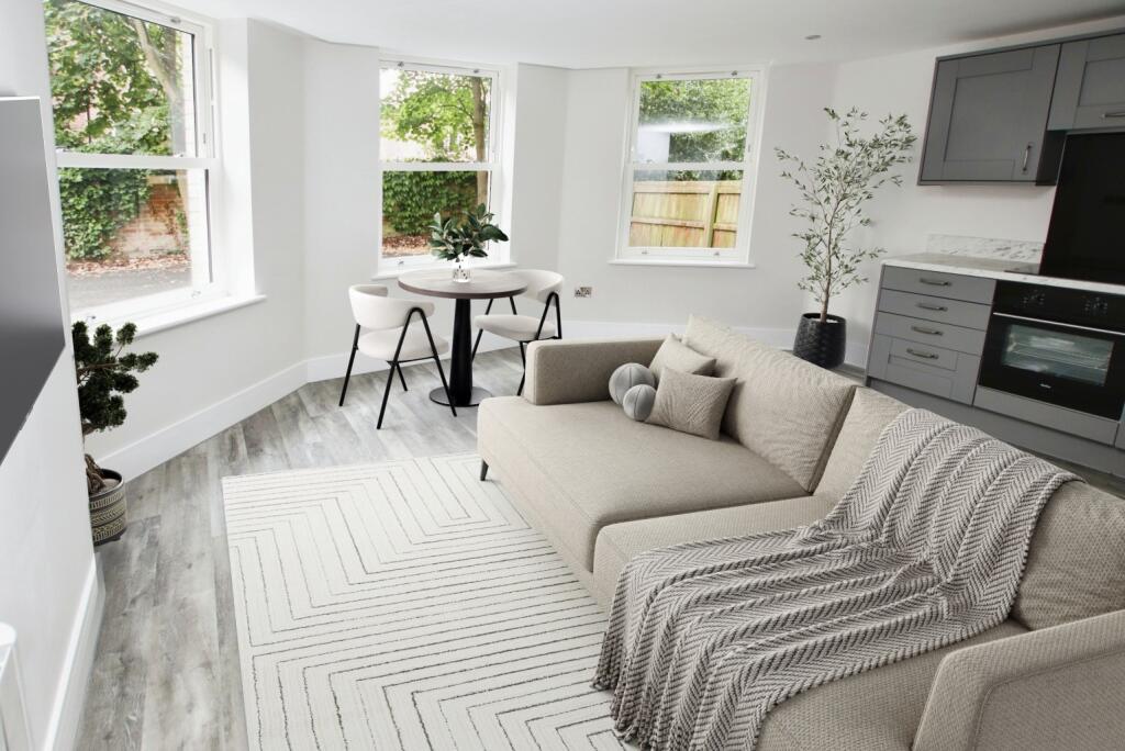 Main image of property: 76 South Park, Lincoln, Lincolnshire, LN5