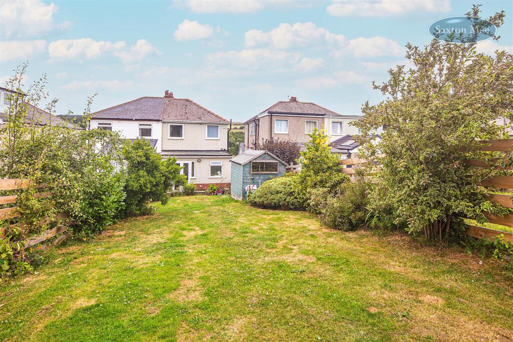Cross Lane, Stocksbridge, Sheffield photo 2