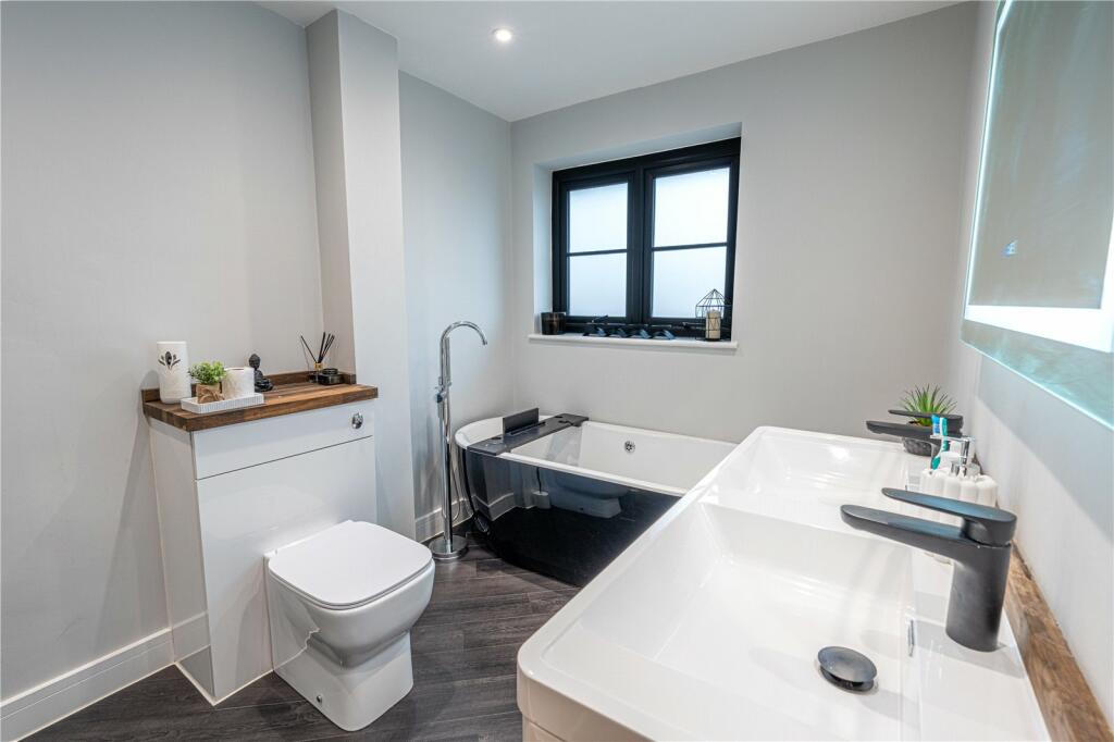 Additional image 32 of Coton Lane, Tamworth, Staffordshire, B79