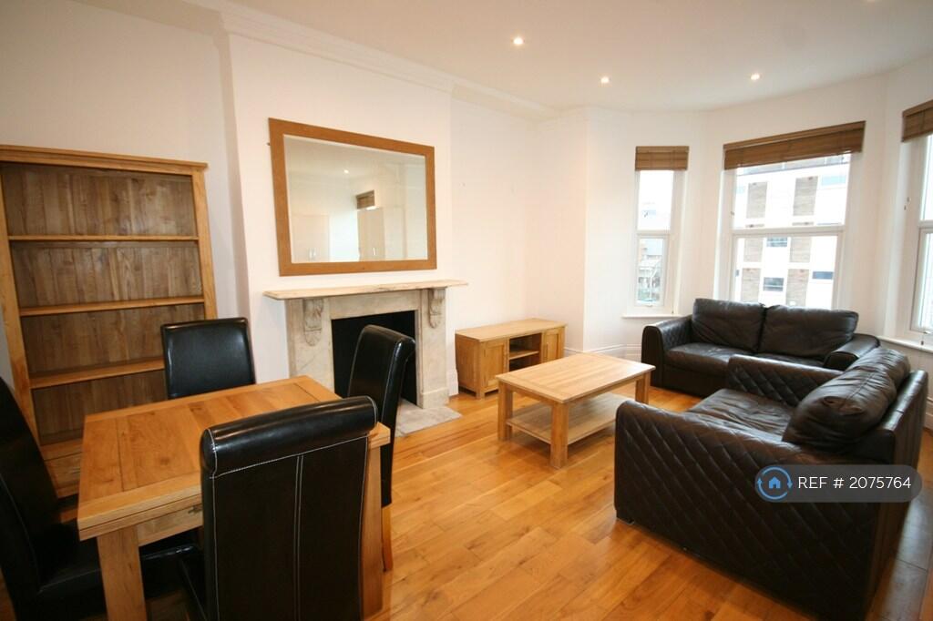 Main image of property: Lavender Hill, London, SW11