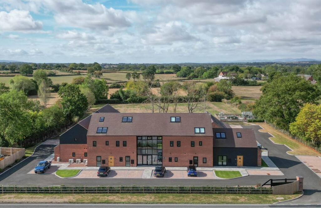 Additional image 16 of Droitwich Road, Bradley Green, B96