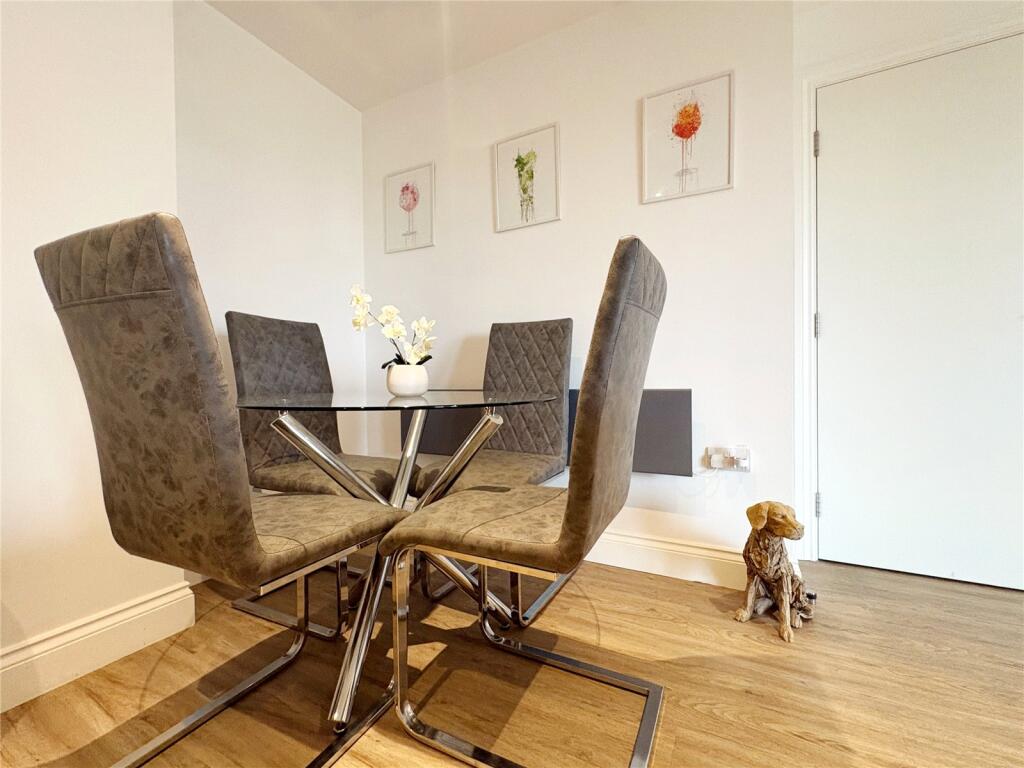 Apartment in Ipswich - View 5
