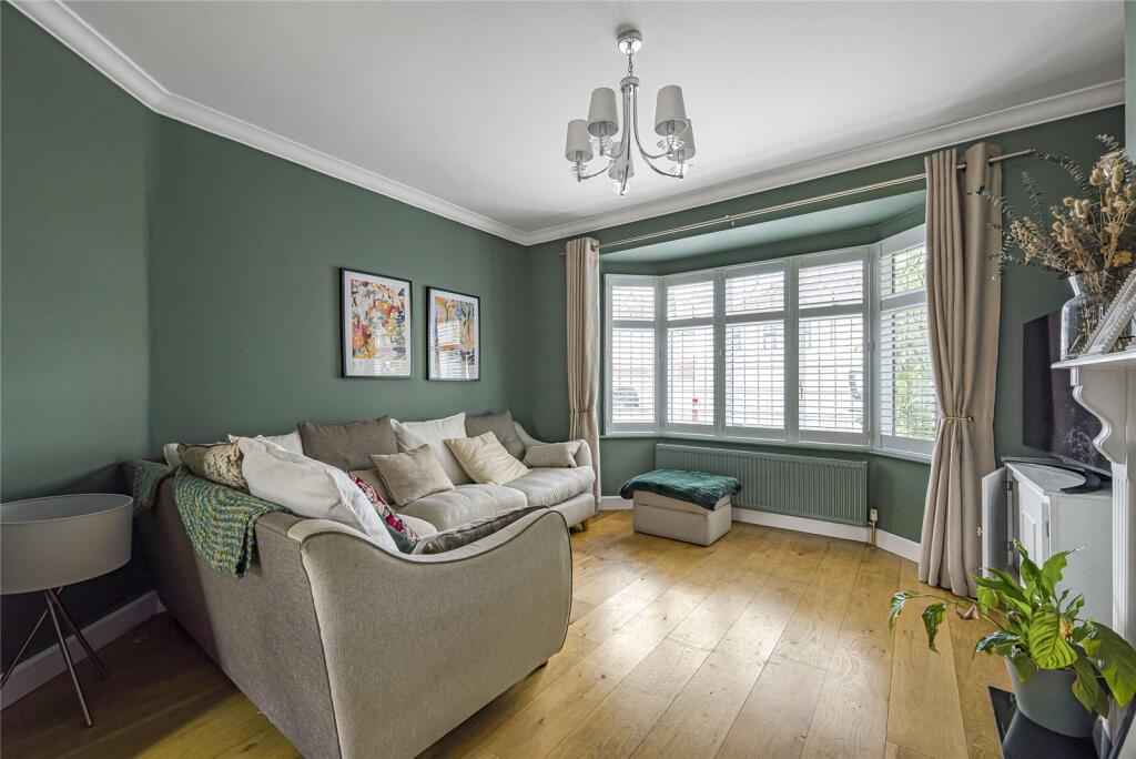 House in Dartford - View 2