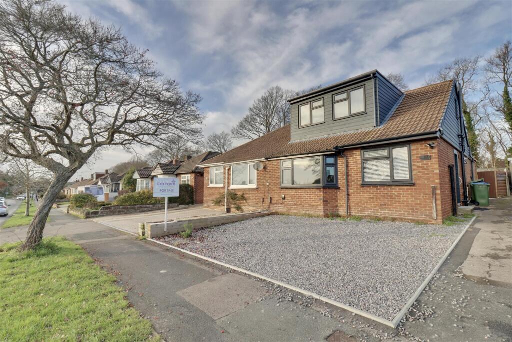 Main image of property: Oak Road, Fareham