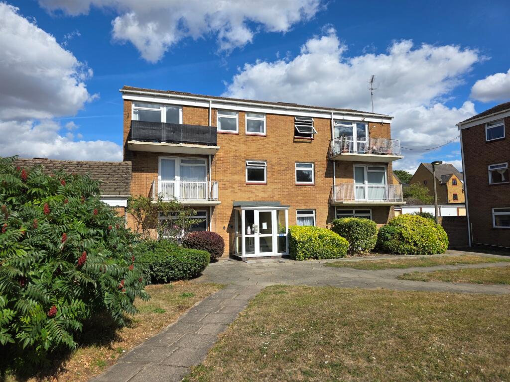 Main image of property: Hastoe Park, Aylesbury