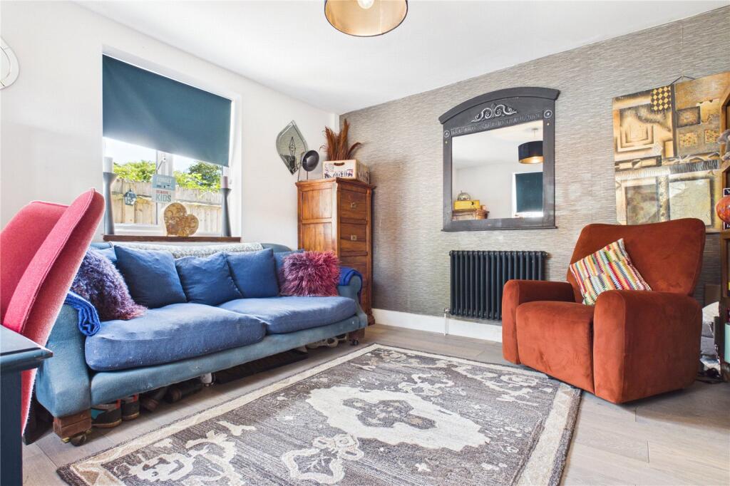 House in Reading - View 4