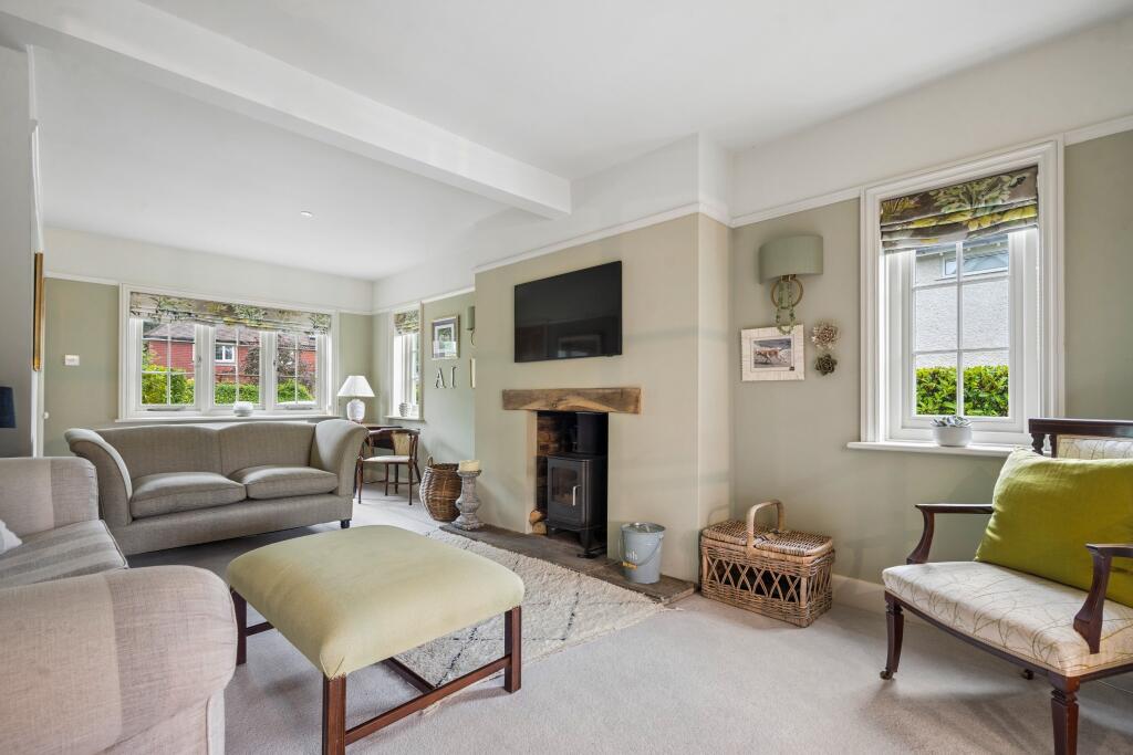 House in Amersham, Chesham Bois - View 3