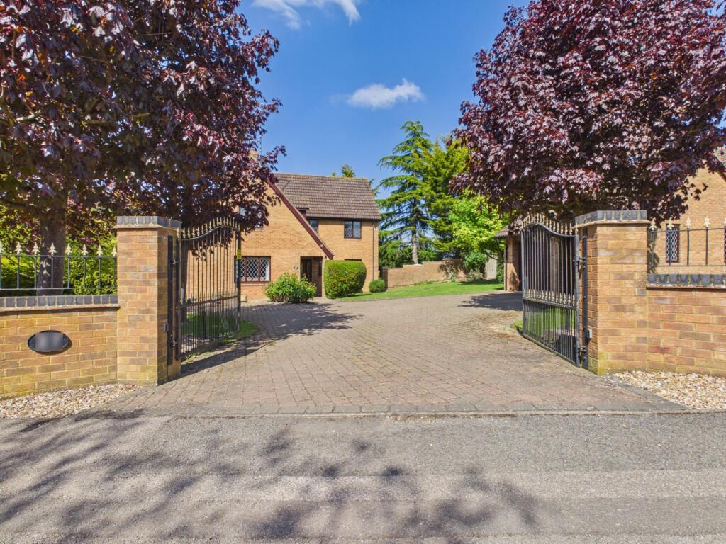 Main image of property: Tiverton Avenue, Northampton, NN2 8LY