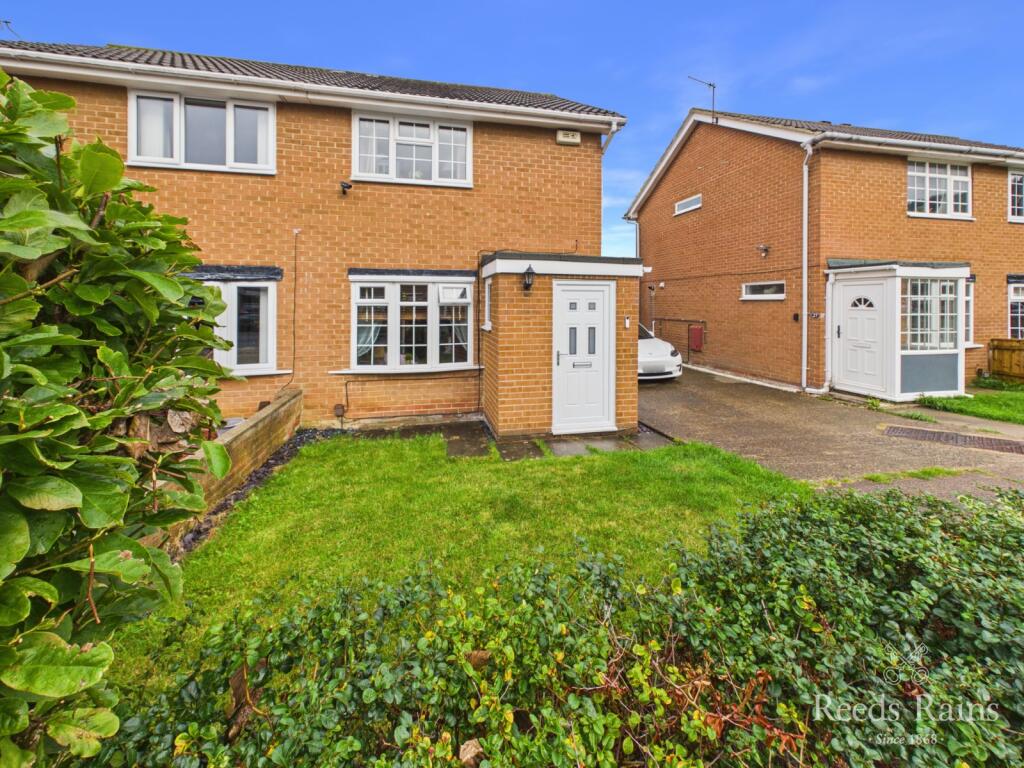 2-bed semi-detached on Meath Way, Guisborough, North Yorkshire, TS14, £158,000
