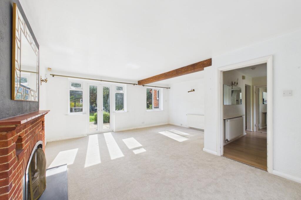 House in Slough - View 3