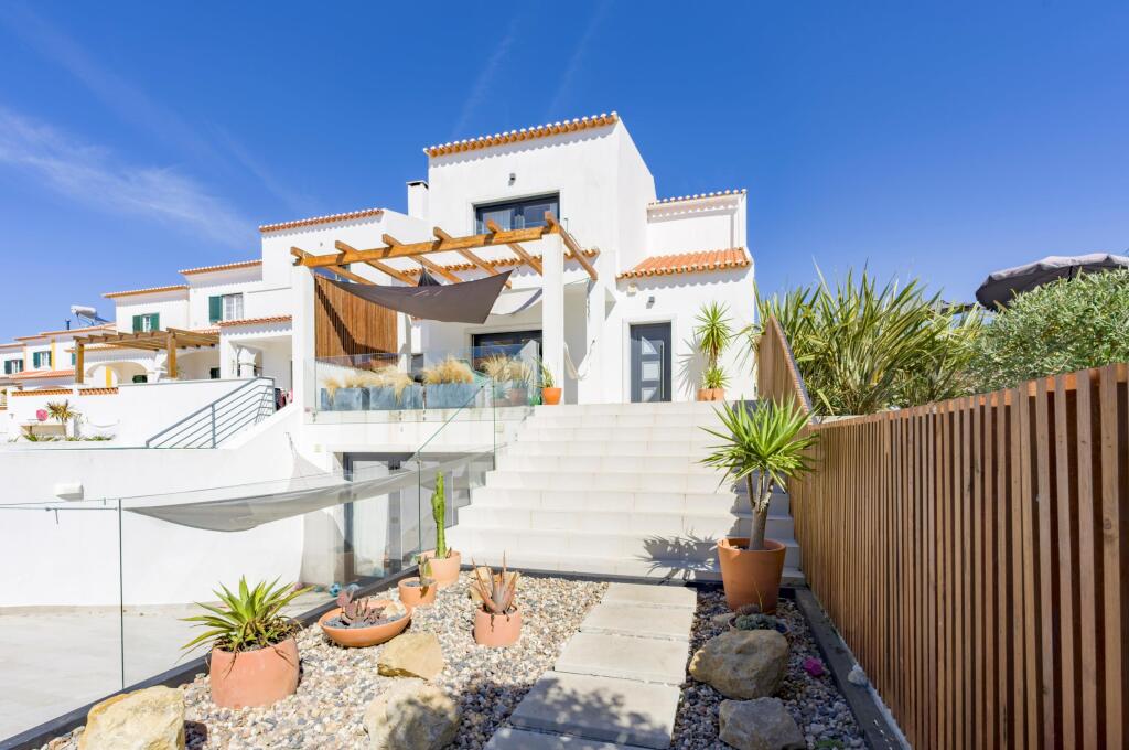 Main image of property: Lisbon, Mafra