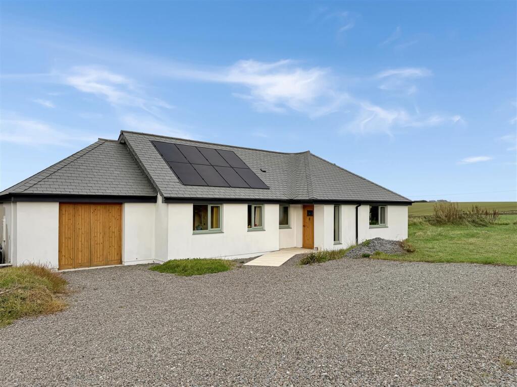 3-bed bungalow on Prixford, Barnstaple, £550,000