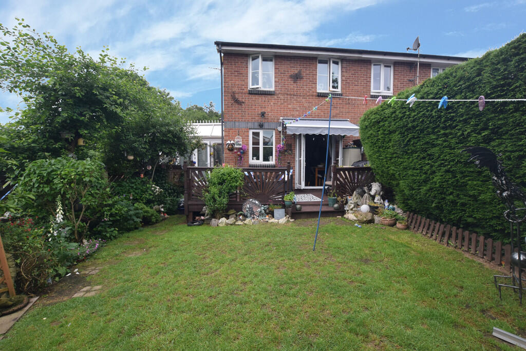 Eleanors Close, Aqueduct, Telford, TF4 3RR. photo 4