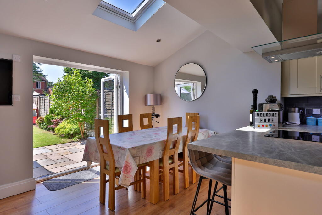 House in York - View 4