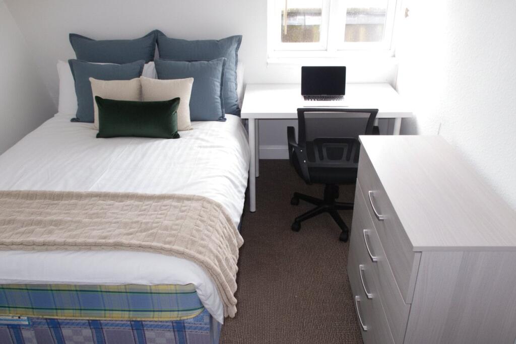 Apartment in Bristol, Canon's Marsh, City Centre - More