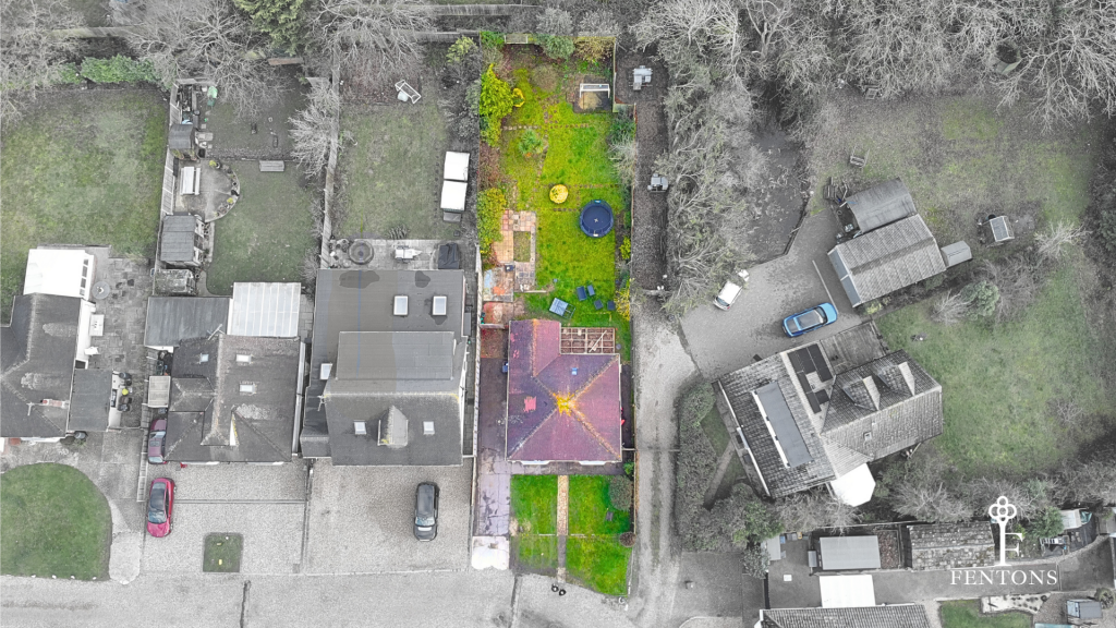 Abbey Crescent, Thorpe-le-Soken photo 2