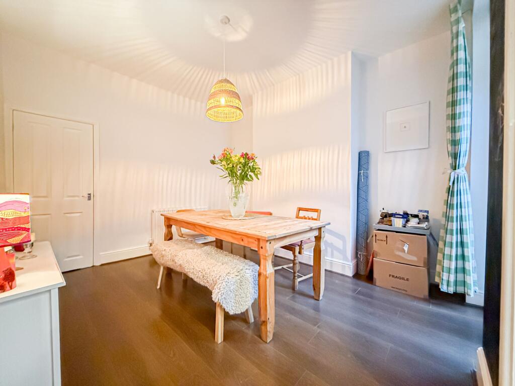 Wainwright Grove, Liverpool, L19 - View 6