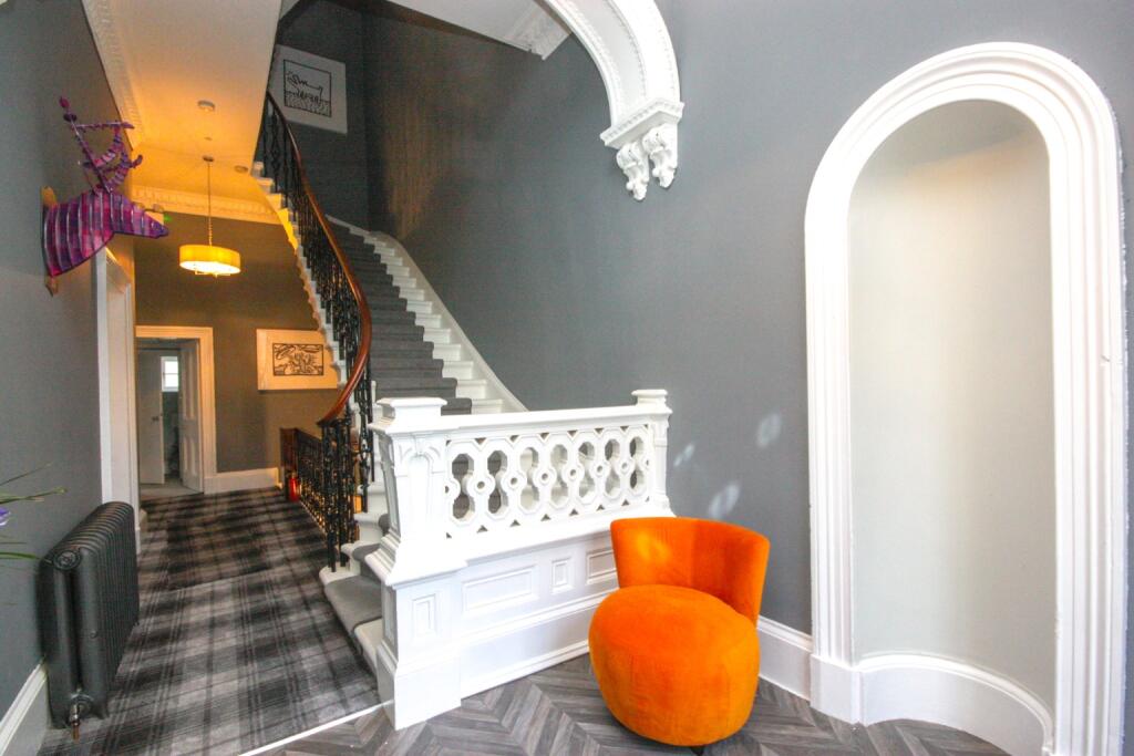 Apartment in Glasgow - View 5