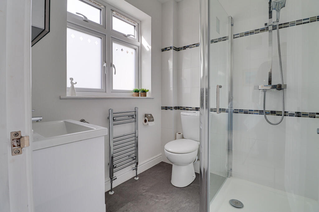 Additional image 12 of Laburnum Grove, Chiswell Green, St Albans, AL2