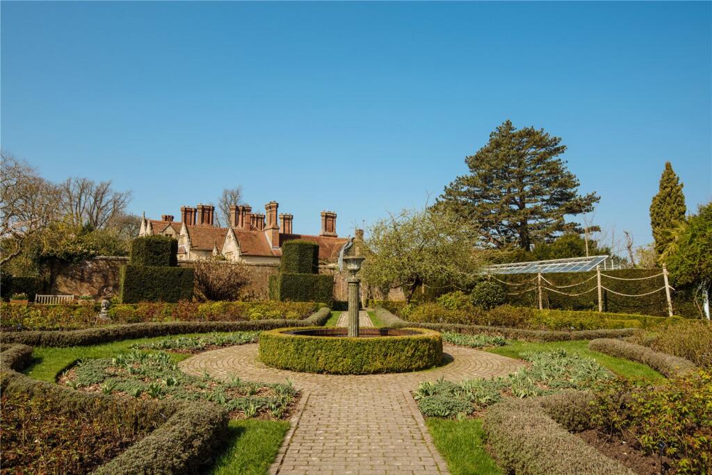 Property photo 10