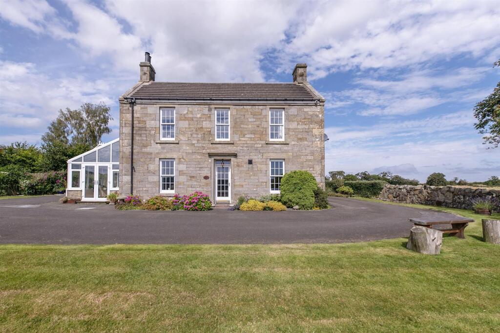 Main image of property: Easter Cockairney Farmhouse, Kinross KY13 0LH