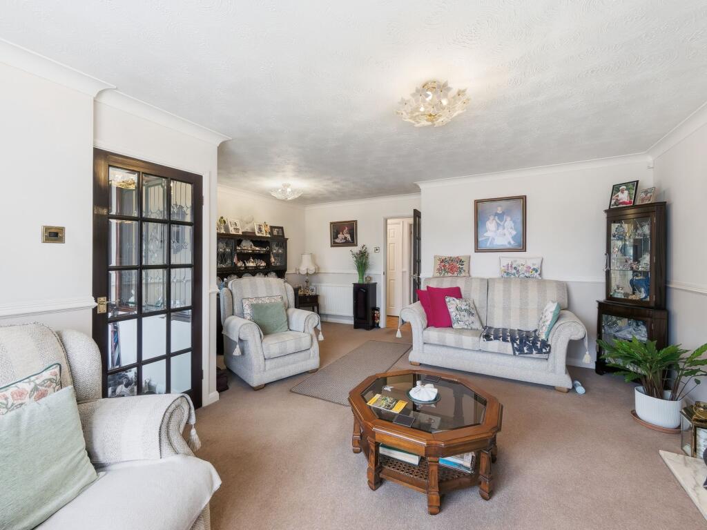 Rosedale, Worksop, S81 photo 3