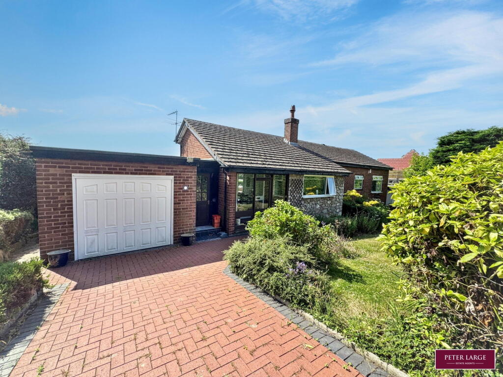 Main image of property: Orme View Drive, Prestatyn, LL19 9PF, Denbighshire