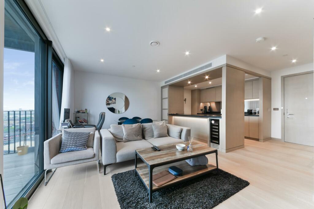 Apartment in London - View 3