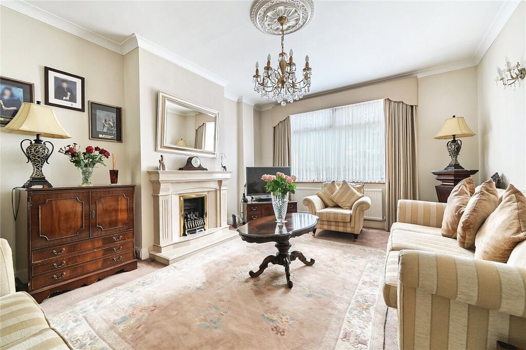 Main image of property: Princes Avenue, Palmers Green, London, N13