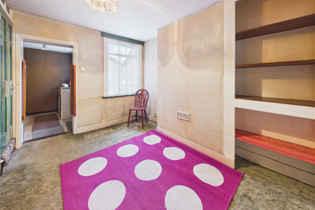Russell Place, Hemel Hempstead, HP3 - View 3