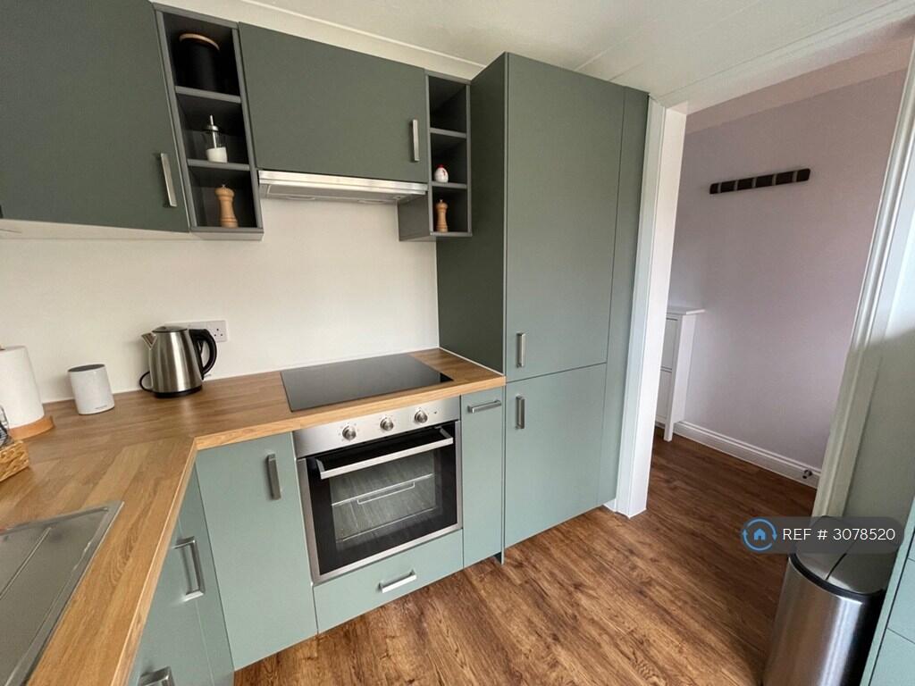 House in Bournemouth, Westbourne - View 5