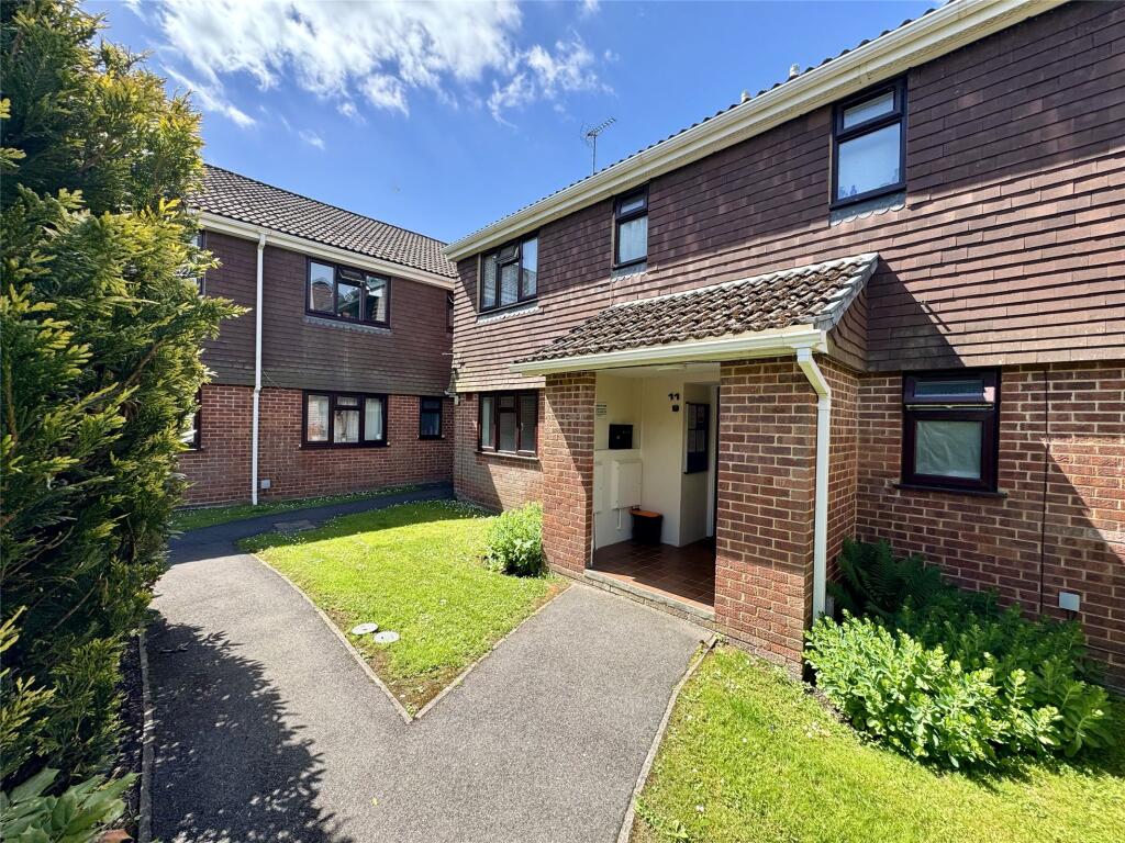 Main image of property: Robyns Way, Edenbridge, Kent, TN8