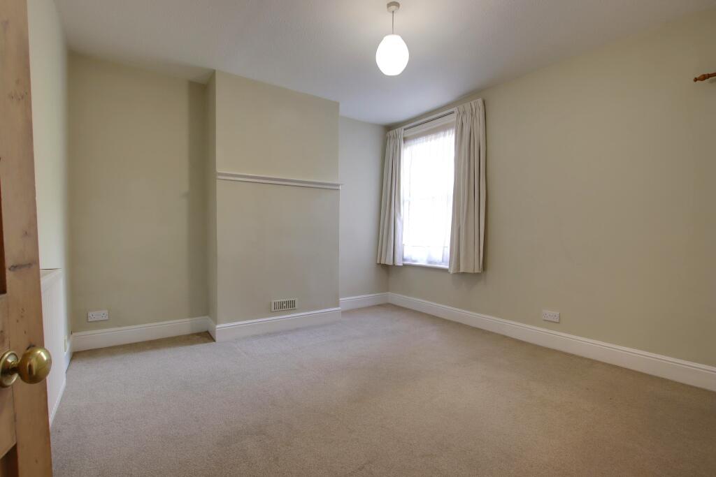 Gordon Road, Fareham photo 4