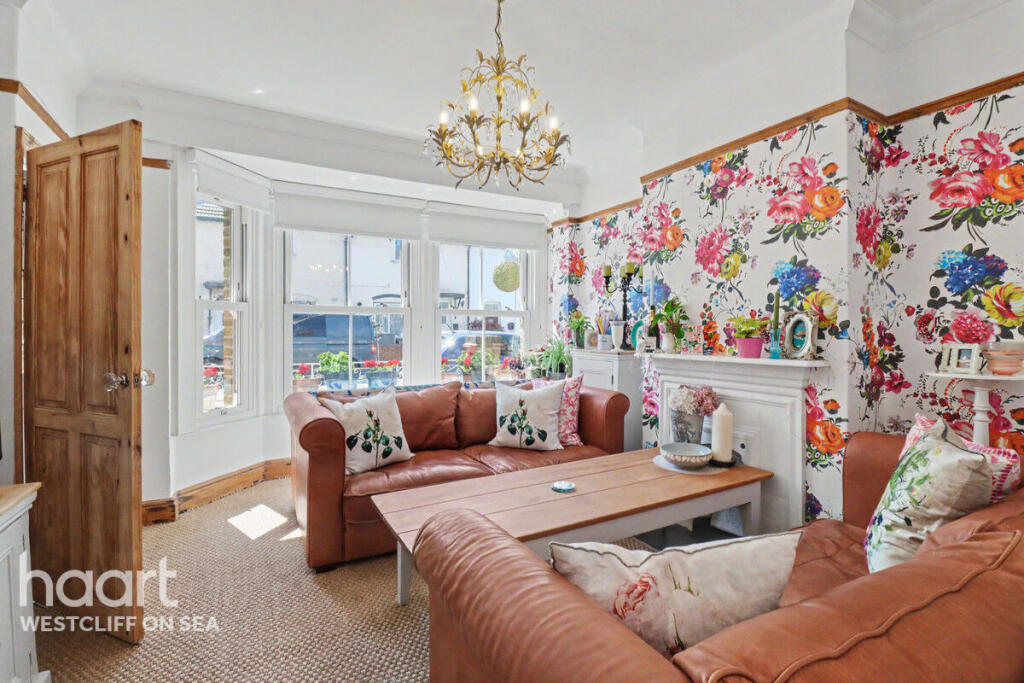 House in Southend-on-Sea, North Shoebury - View 2