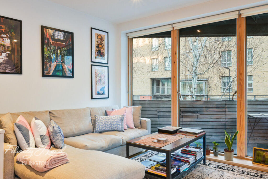 Main image of property: Provost Street, London