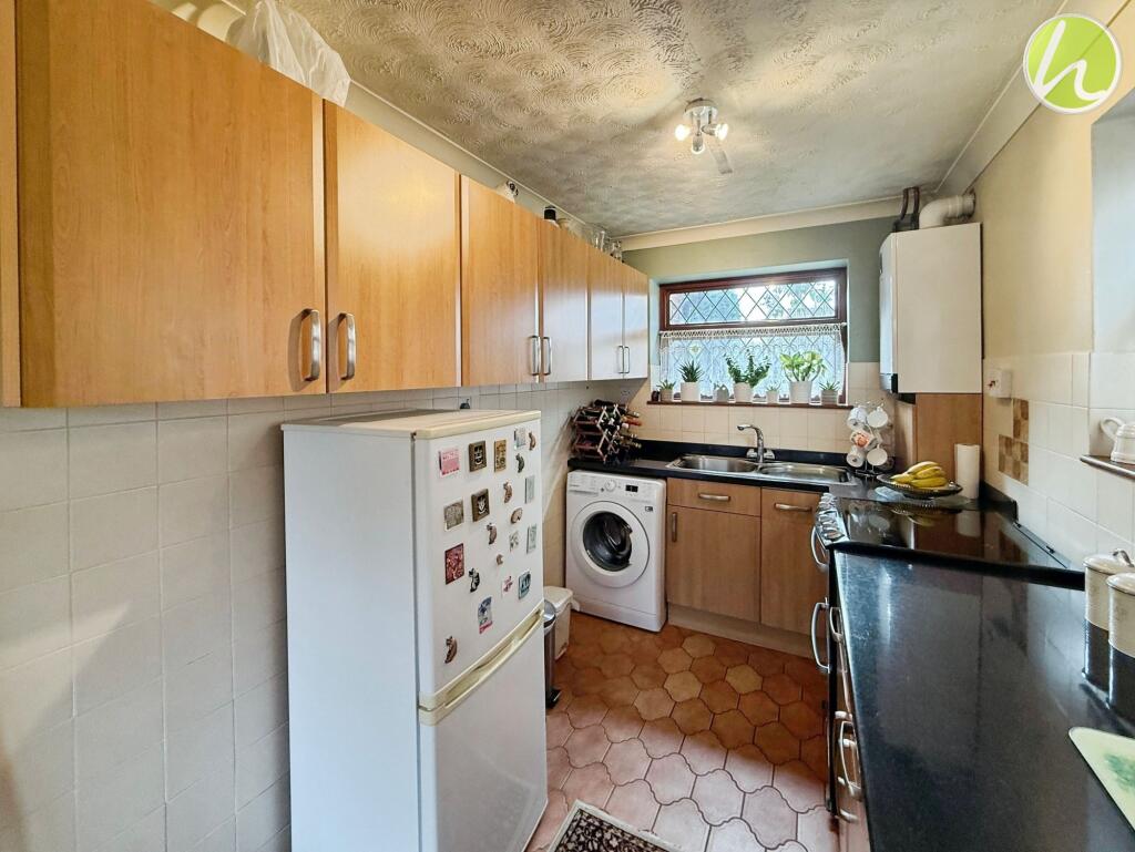 Hearsall Avenue, Stanford-Le-Hope, SS17 photo 4