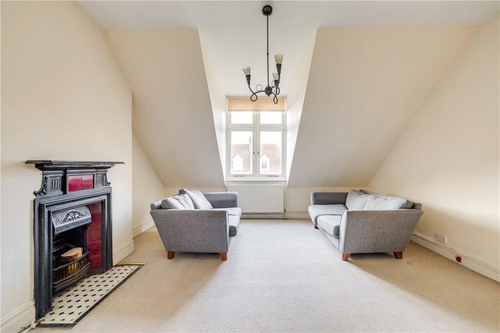 Apartment in London - View 3